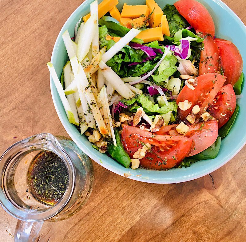 walnut pear tomato salad